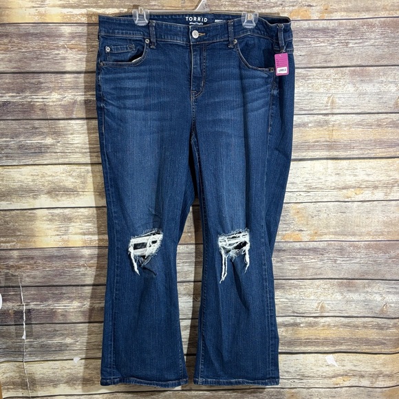 Torrid Jeans 14 Perfect Vintage Wide Leg Stretch Women's Dark Blue Distressed - Picture 2 of 5